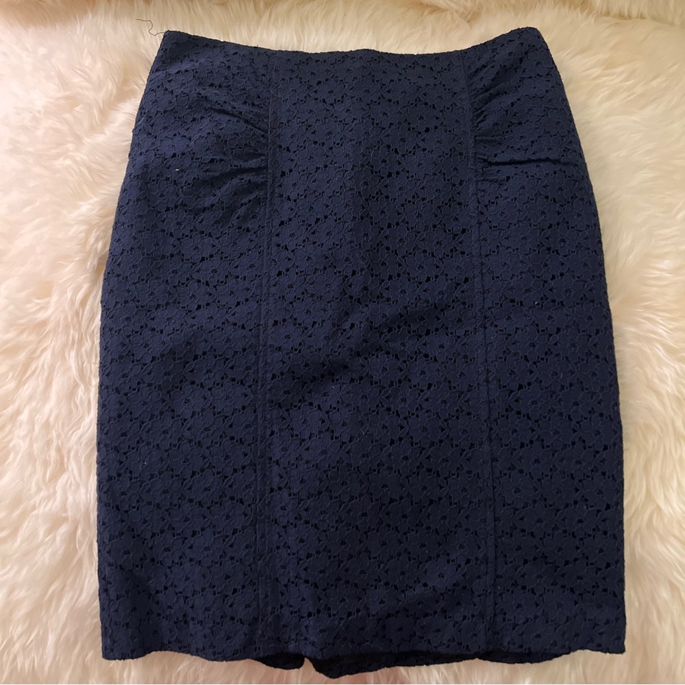 Nanette Lepore dark blue lacey skirt size 4